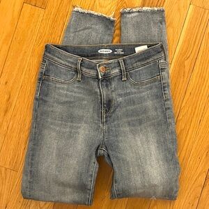 Old Navy Ballerina Distressed Jeggings heart detail on knee girls size 8.